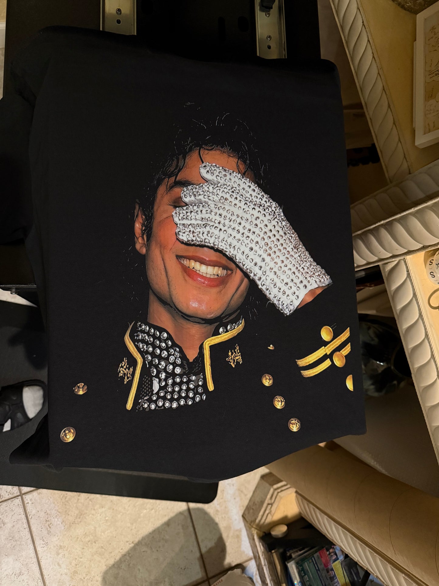 Soqlean-MJ GLOVE w/stones sweatshirt